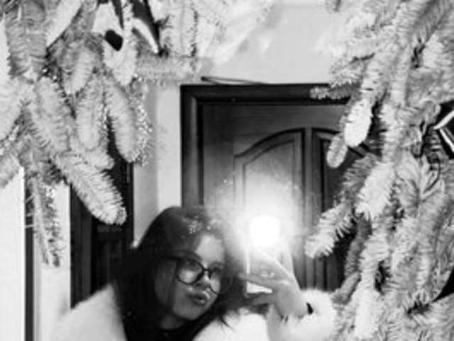 OLIVIA6911 amateur webcam photo