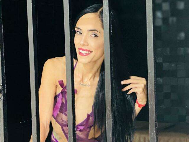 ORNELACOOPER amateur webcam photo