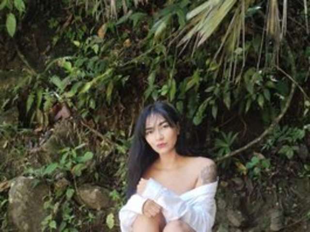 PARKERCINTHIA amateur webcam photo