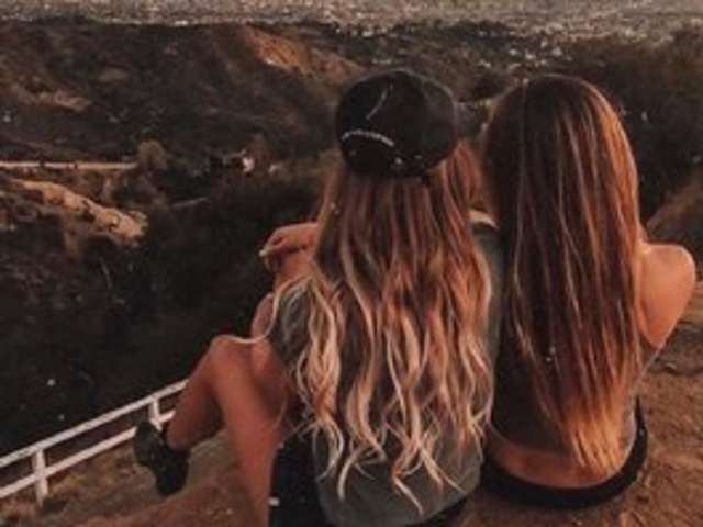 PIXIEGLOW254 amateur webcam photo