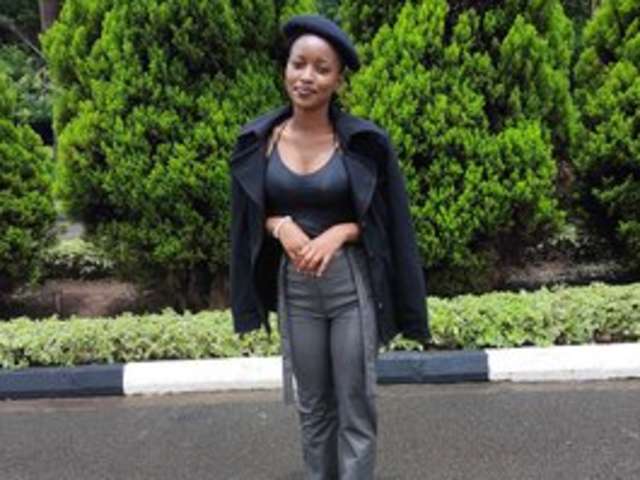 POLITEGIRL amateur webcam photo