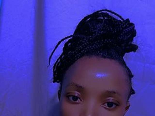 PRECKYBARBIE amateur webcam photo