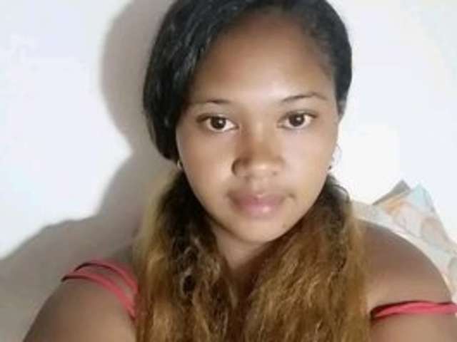 PUSSY-FAT amateur webcam photo