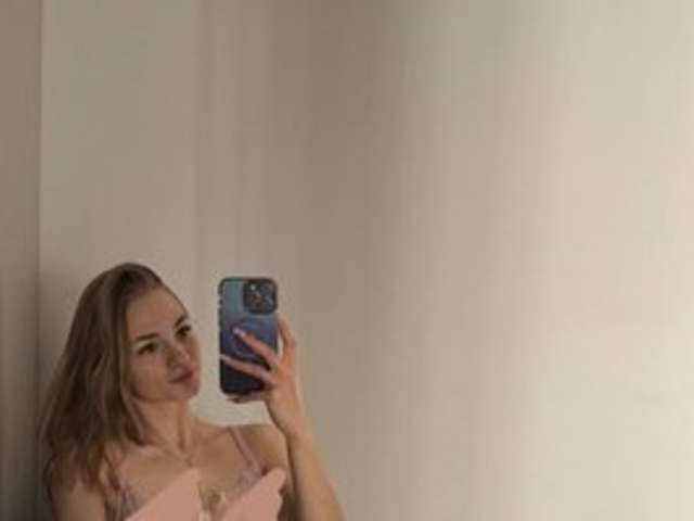 PUSSYYA amateur webcam photo