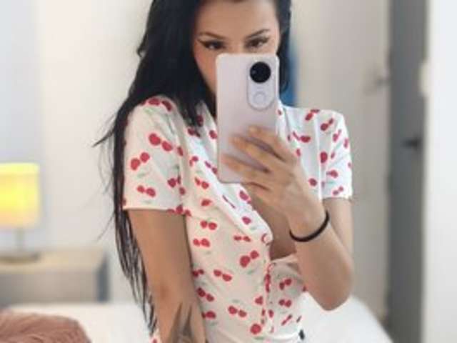 RABBIT-09 amateur webcam photo