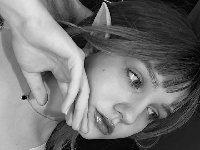 SABRINASPEL amateur webcam photo