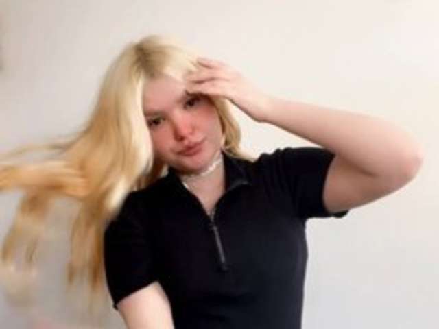 SANA369 amateur webcam photo