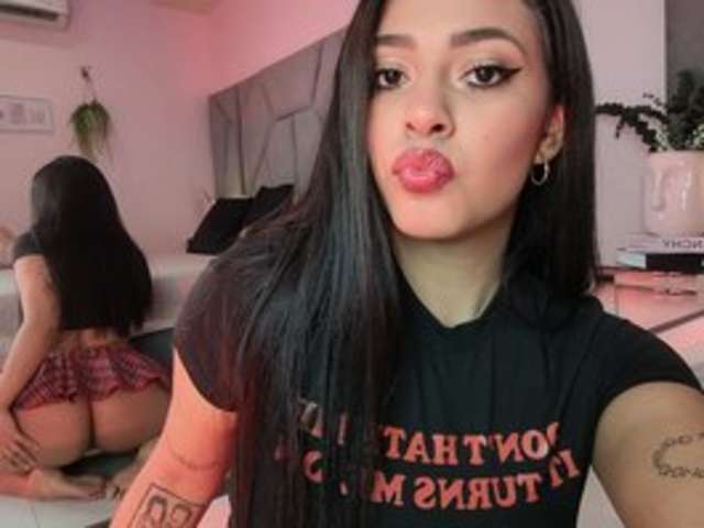 SARARIBEIRO69 amateur webcam photo