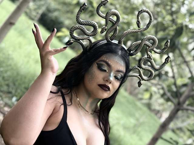 SARAWATSON amateur webcam photo