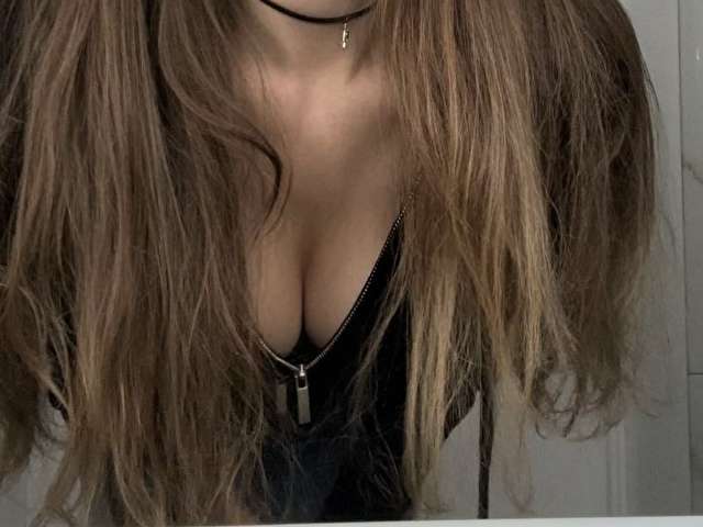 SOPHIE1 amateur webcam photo