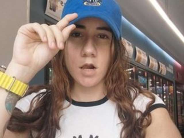 SOPHIEWILS amateur webcam photo