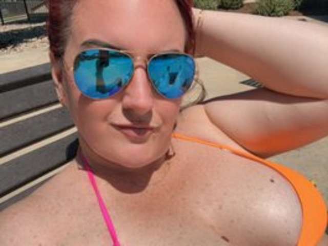 SOUTHERNELLE amateur webcam photo