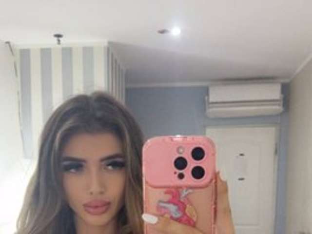 STACYLIGHT amateur webcam photo
