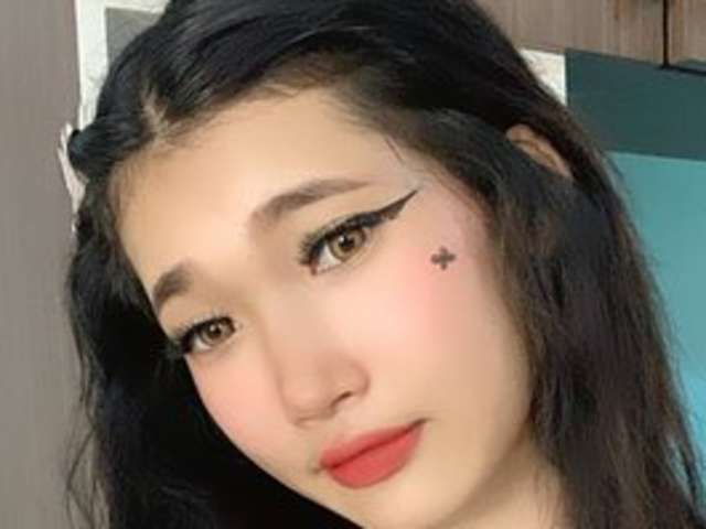 THAIMASSEUSE18 amateur webcam photo