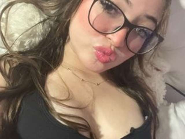 TINNY-SLONG amateur webcam photo