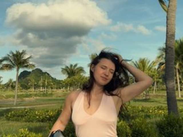 TRY001 amateur webcam photo