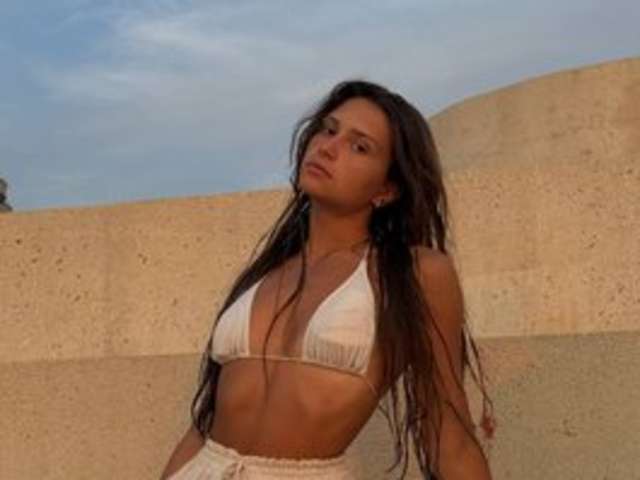 VALERYROYALE amateur webcam photo