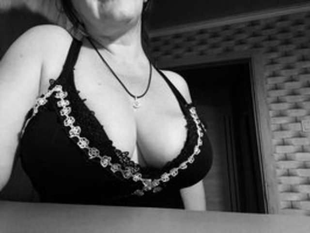 VIOLETTA1351 amateur webcam photo