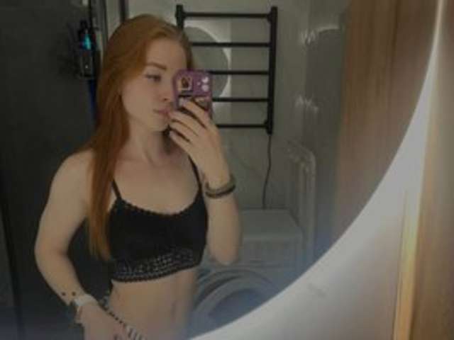 WRONG-DOOR amateur webcam photo