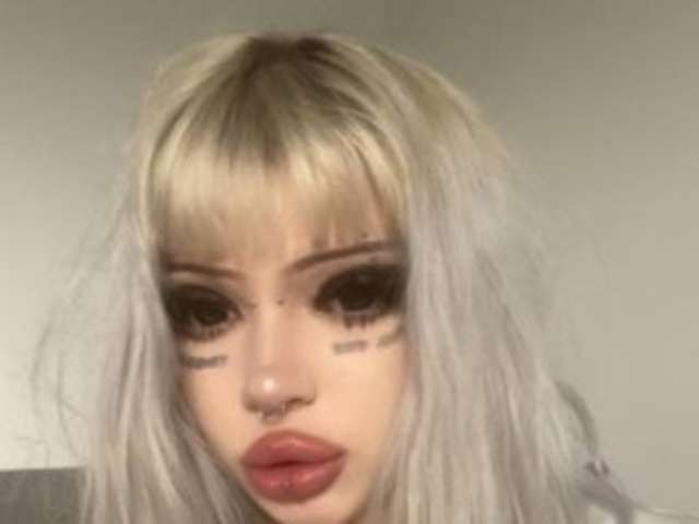 XLUNAMI amateur webcam photo