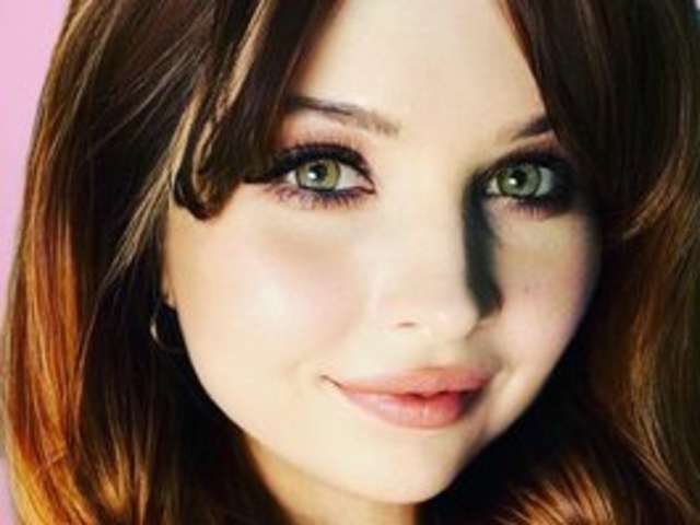 YOUWARKEE amateur webcam photo