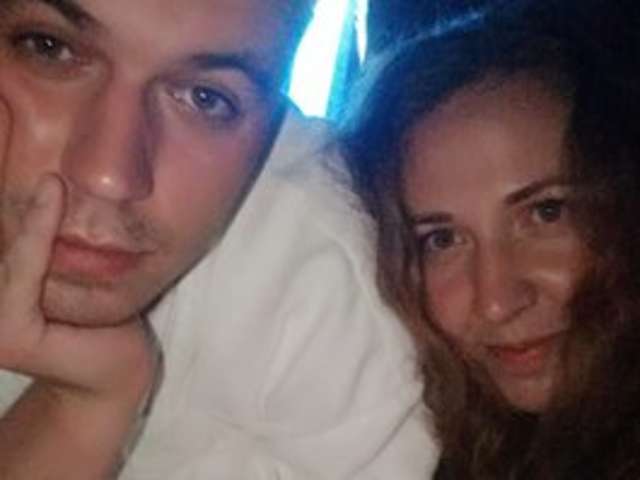 YOUR_FAVORITE_COUPLE amateur webcam photo