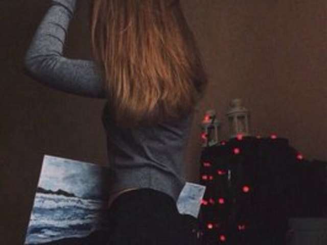 YOURDREAMGIRL amateur webcam photo