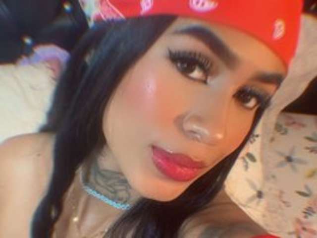 AMELIEJONESS17 amateur webcam photo