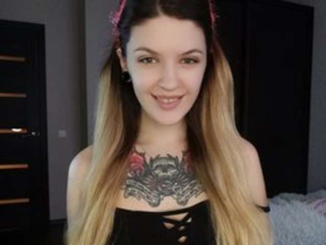 ANN-MIKELE amateur webcam photo