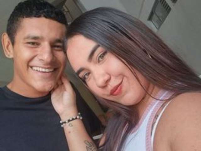 ASHELY-AND-JEICOD amateur webcam photo