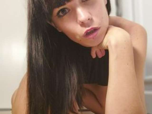 BABYGIRL1989XXX amateur webcam photo
