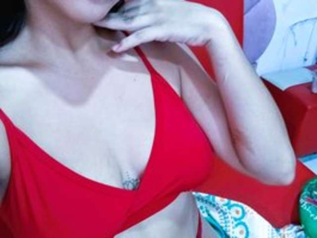 CAMILA18A amateur webcam photo