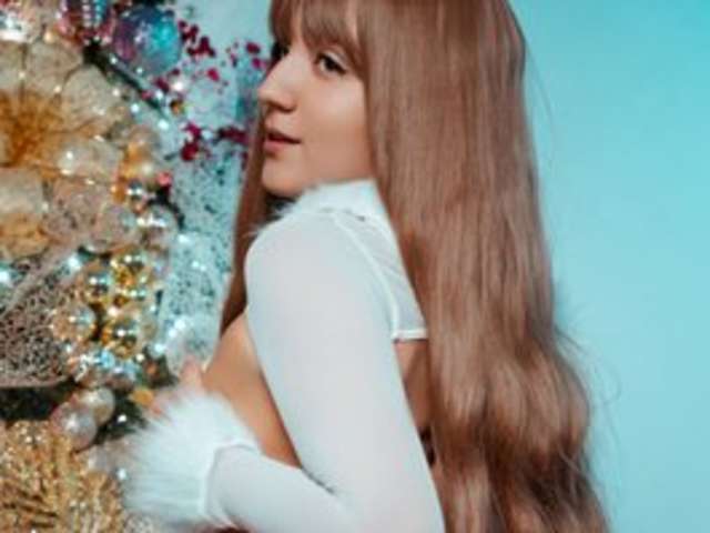 CARLALEE amateur webcam photo