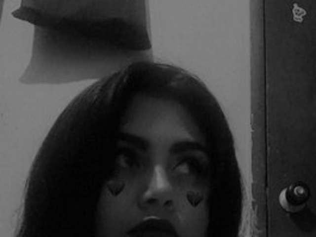 CARLOTA-SAENZ amateur webcam photo