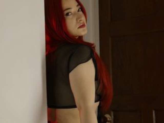 CAROLAINE94 amateur webcam photo