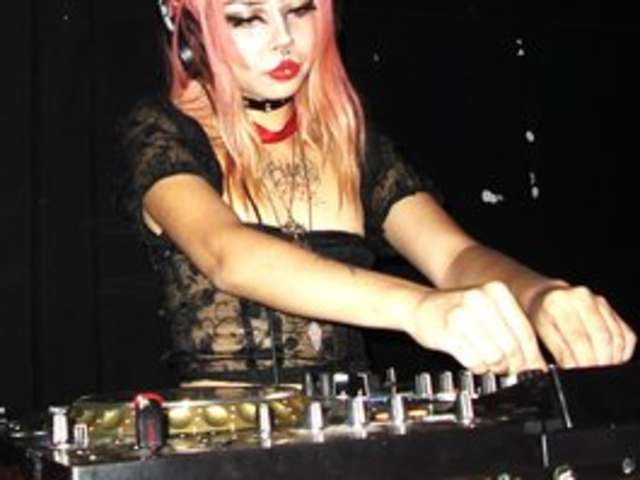 DJPUTRIDANGEL amateur webcam photo