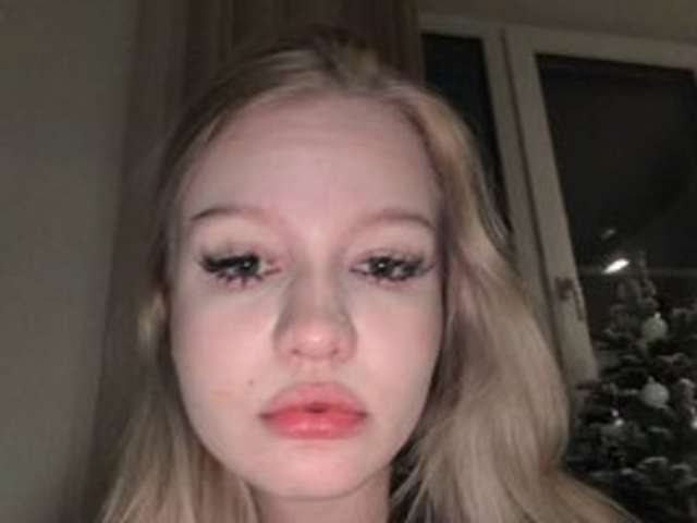 DOGGY-UWU1 amateur webcam photo