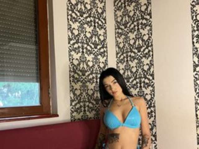 GIRLNEXTDOOR19 amateur webcam photo