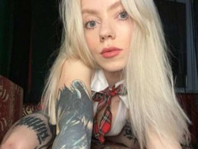 JANE-BOOBLEGUM amateur webcam photo