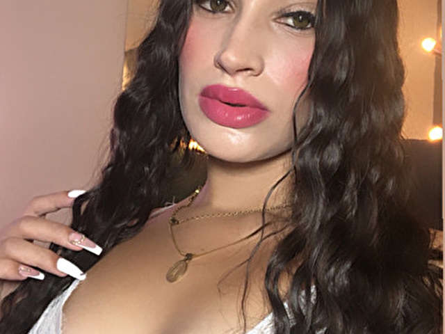 LAURENJHONSO amateur webcam photo