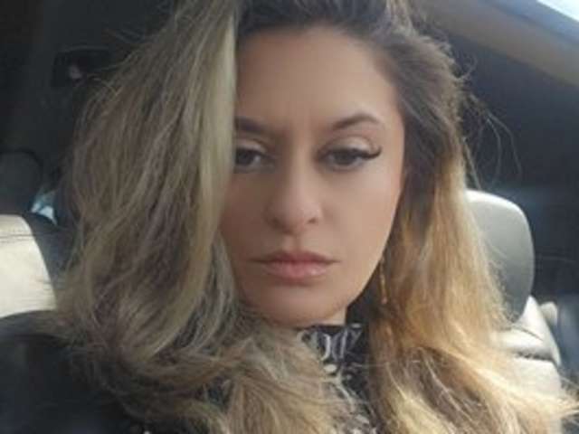 LIONESSMOM amateur webcam photo