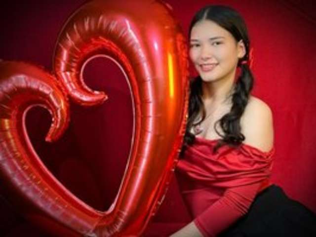 LIZZIESWEETS amateur webcam photo