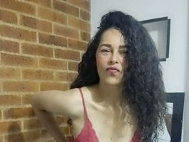 MALLA-SHY amateur webcam photo