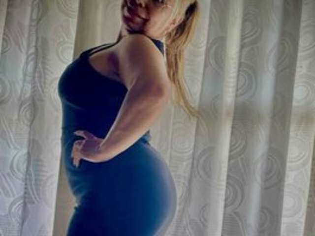 MILFHORNY69 amateur webcam photo
