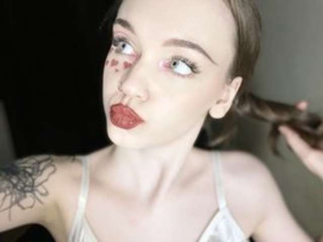 MISSMISAA amateur webcam photo