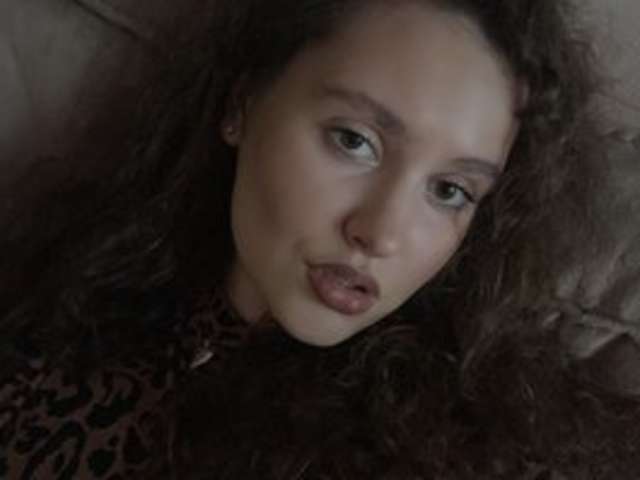 MY_EMMY amateur webcam photo