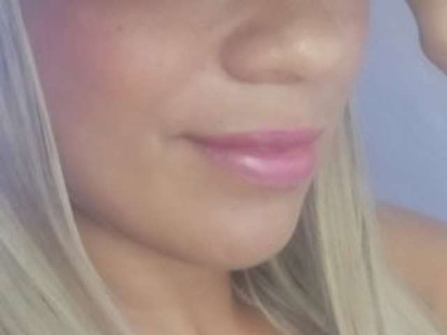 NINATINYDOLL amateur webcam photo