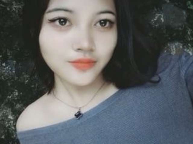 RANYAA amateur webcam photo