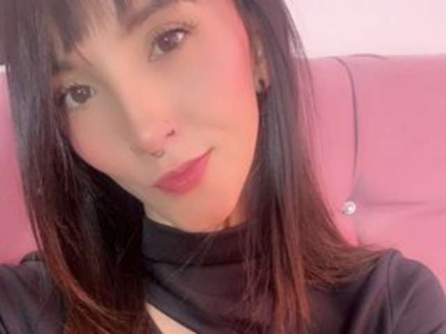 SAKURASKINNY amateur webcam photo