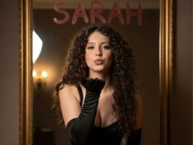 SARAHSWEETT amateur webcam photo